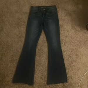 American Eagle Artist Flare Jean Size 6 X-Long